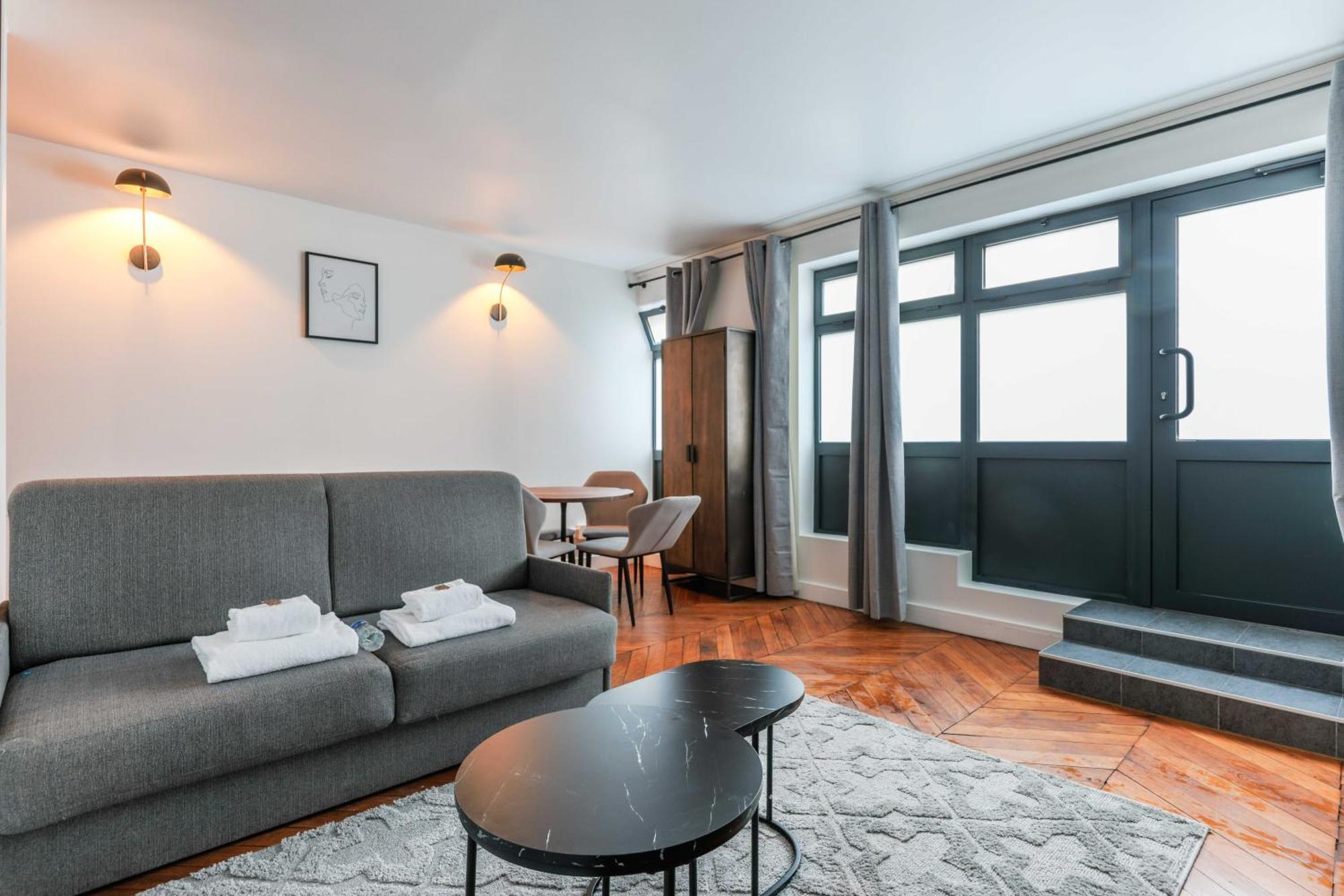 CMG Pyrénée-Porte de Montreuil - G París Exterior foto